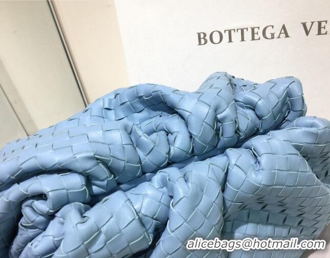 Good Looking Bottega Veneta The Large Pouch Clutch in Woven Lambskin BV0417 Ice Blue 2020