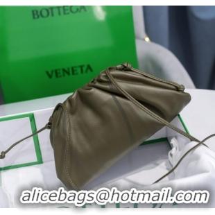 Popular Style Bottega Veneta The Mini Pouch Soft Clutch Bag in Calfskin BV0910 Dark Green 2020