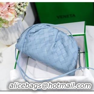 Well Crafted Bottega Veneta The Mini Pouch Clutch Bag in Large-Woven Lambskin BV0919 Light Blue 2020