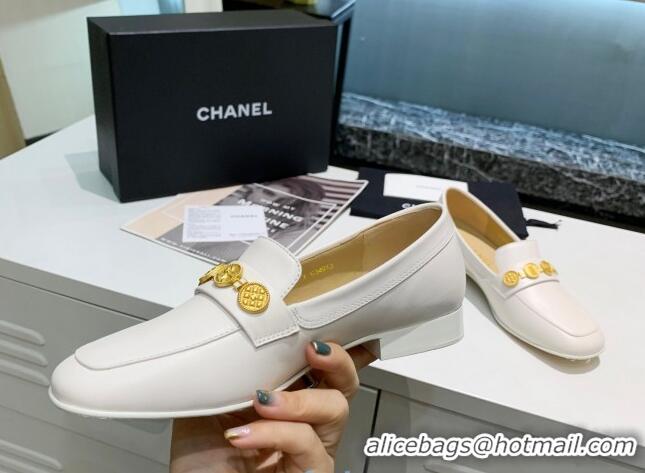 Best Price Chanel Lambskin Loafers with Coin Purse G37044 White