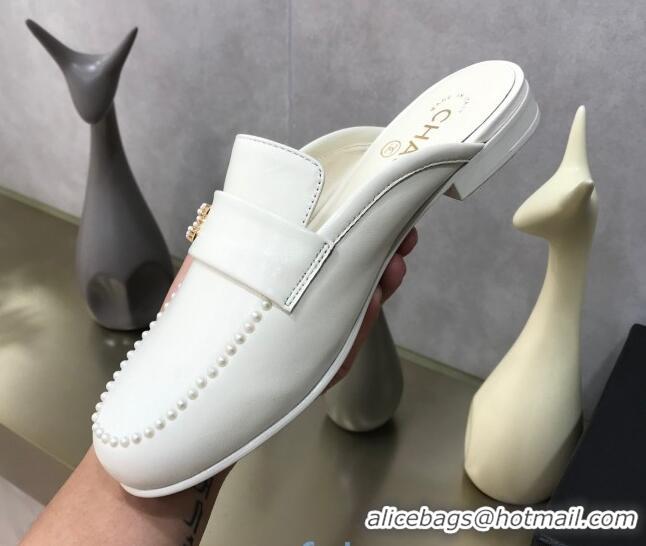 Duplicate Chanel Calfskin Pearl Charm Mules 122195 White  ​