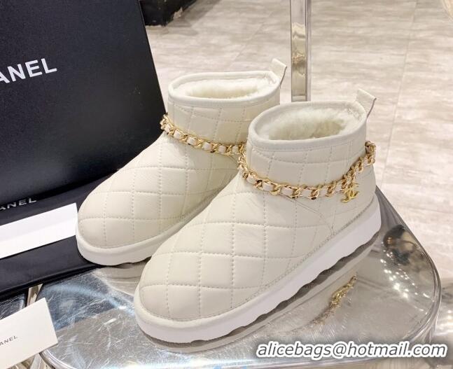 Good Product Chanel Quilted Lambskin Wool Flat Short Boots with Chain Charm 122110 White