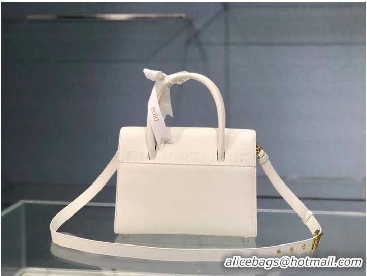 Inexpensive DIOR MEDIUM ST HONORE TOTE Grained Calfskin M9321UMBA white