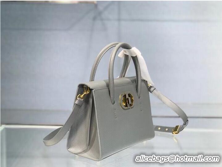 Affordable Price DIOR MEDIUM ST HONORE TOTE Grained Calfskin M9321UMBA gray