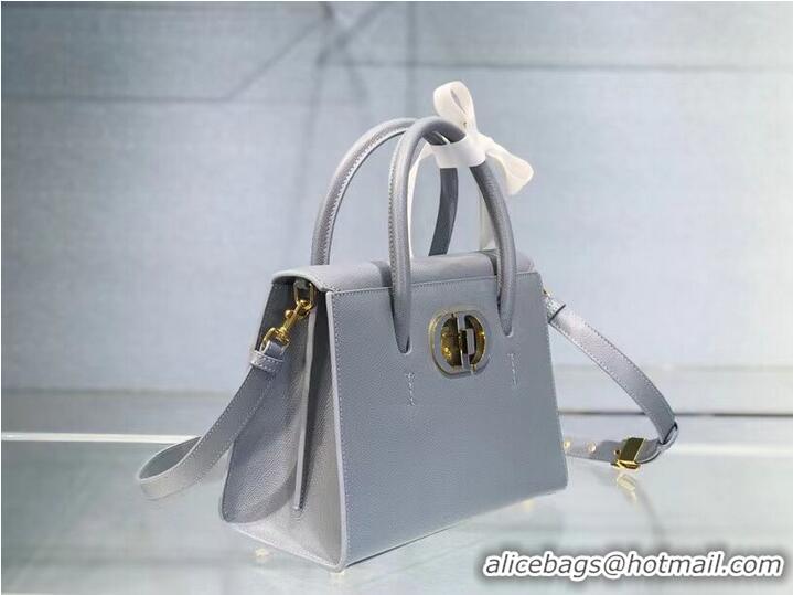 Top Quality DIOR MEDIUM ST HONORE TOTE Grained Calfskin M9321UMBA sky blue