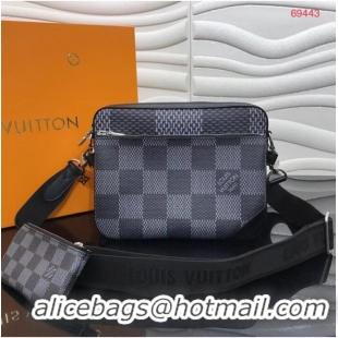 Buy Discount Louis Vuitton MESSENGER M69443 black