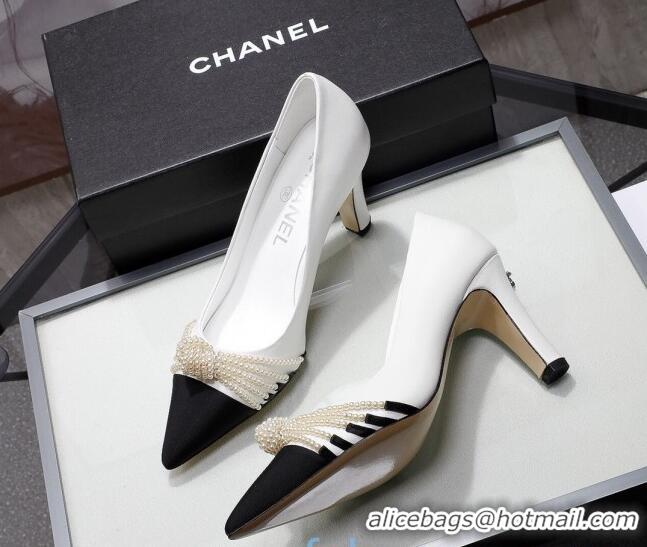 Best Price Chanel Suede Kidskin Pumps with Pearl Knot Charm G36391 7.5cm White 2021