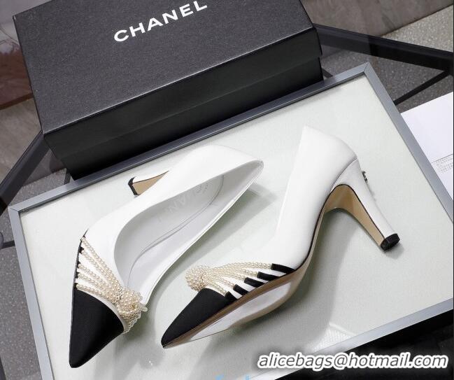 Best Price Chanel Suede Kidskin Pumps with Pearl Knot Charm G36391 7.5cm White 2021