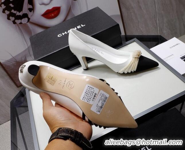 Best Price Chanel Suede Kidskin Pumps with Pearl Knot Charm G36391 7.5cm White 2021