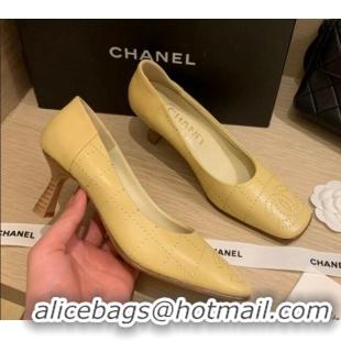 Super Quality Chanel Vintage Perforated Leather Pumps 7cm 010811 Yellow 2021