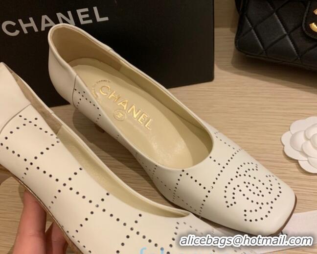 Best Design Chanel Vintage Perforated Leather Pumps 7cm 010812 White 2021