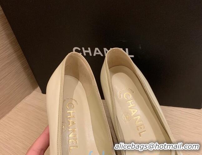 Perfect Chanel Vintage Calfskin Strap Pumps 7cm 010818 White 2021