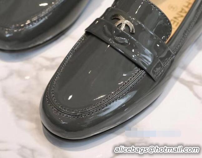 Low Price Chanel Patent Leather CC Strap Loafers 010828 Gray 2021