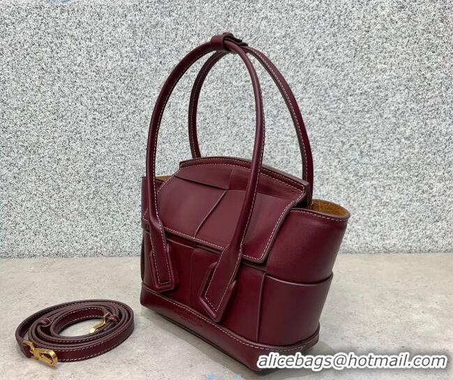 Grade Design Bottega Veneta Arco Mini Bag in Smooth Maxi Woven Calfskin BV0411 Burgundy 2020