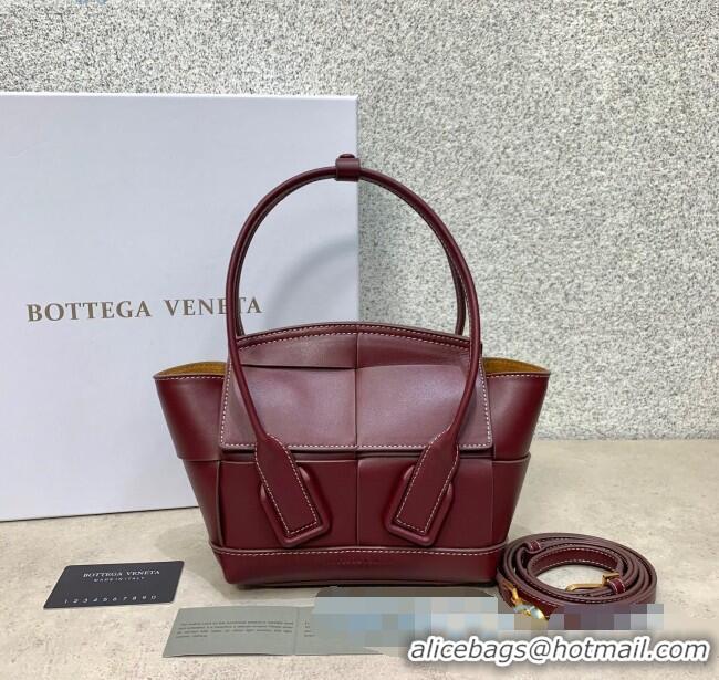 Grade Design Bottega Veneta Arco Mini Bag in Smooth Maxi Woven Calfskin BV0411 Burgundy 2020