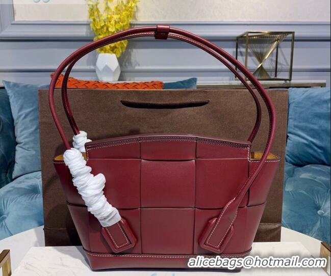 Good Looking Bottega Veneta Arco Small Bag in Smooth Maxi Woven Calfskin BV0417 Burgundy 2020