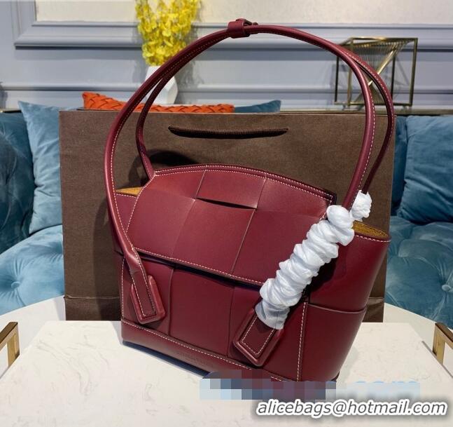 Good Looking Bottega Veneta Arco Small Bag in Smooth Maxi Woven Calfskin BV0417 Burgundy 2020