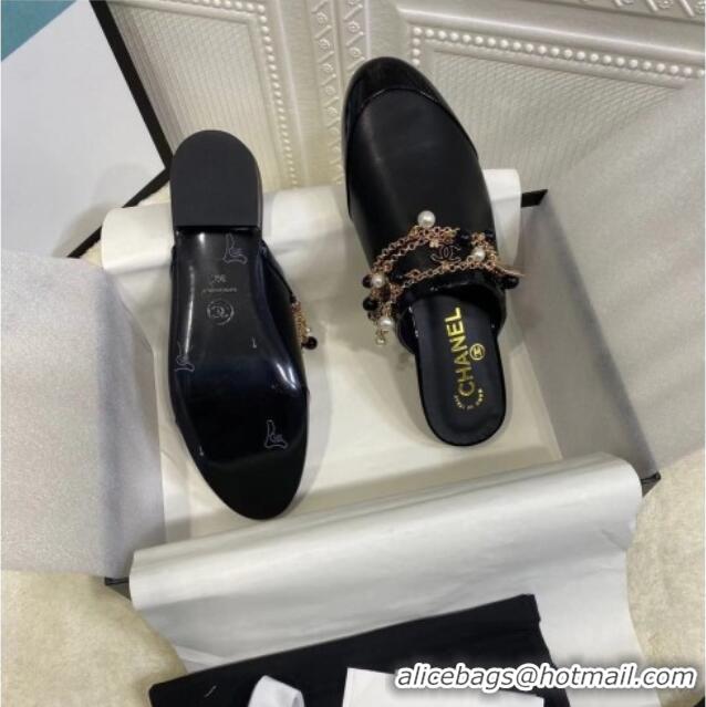 Unique Style Chanel Leather Flat Mules with Chain 010933 Black 2021