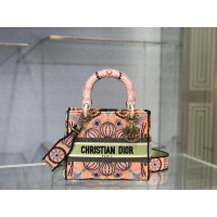 Generous DIOR MEDIUM LADY D-LITE BAG Multicolor Tie & Dior Embroidery M0565OJb