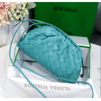 Stylish Bottega Veneta The Mini Pouch Clutch Bag in Large-Woven Lambskin BV0919 Water Blue 2020