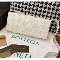 Fashion Classic Bottega Veneta Wax Calfskin Crossbody Bag BV2220 White 2021