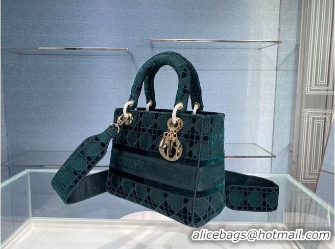 Promotional MEDIUM LADY D-LITE BAG Cannage Embroidered Velvet M0565OW green