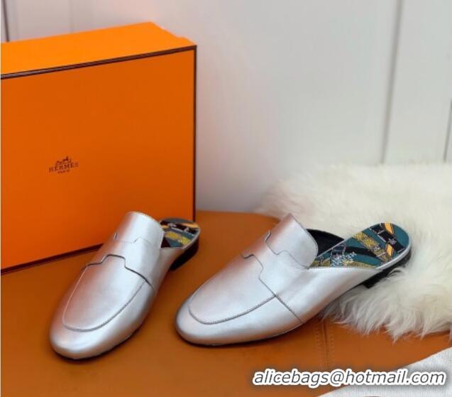 New Style Hermes Catena Supple Calfskin Flat Mules with Cut out H 010620 Silver 2021