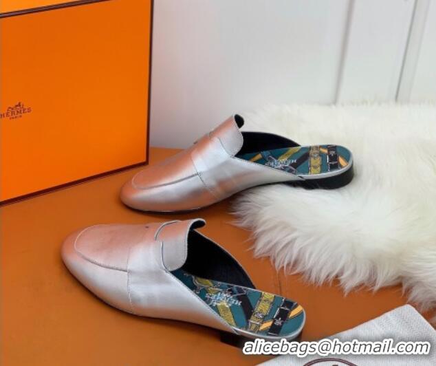 New Style Hermes Catena Supple Calfskin Flat Mules with Cut out H 010620 Silver 2021