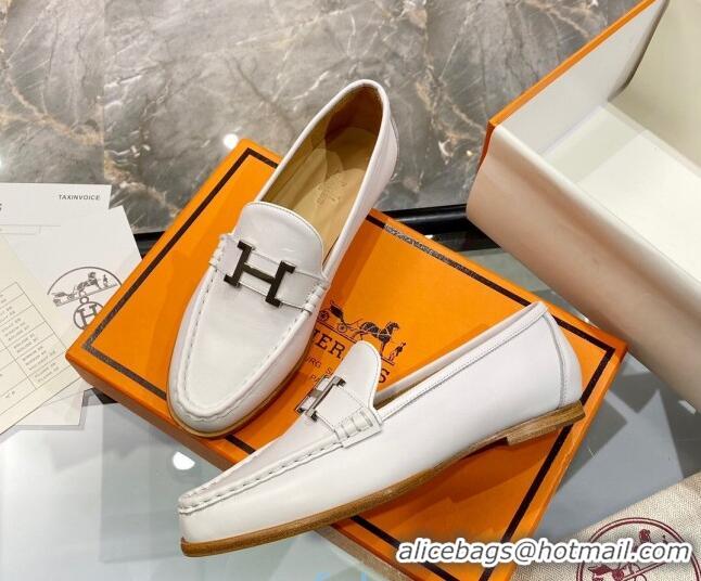 Classic Hot Hermes Paris Calfskin Flat loafers with H Buckle 010651 White