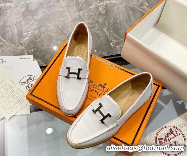 Classic Hot Hermes Paris Calfskin Flat loafers with H Buckle 010651 White