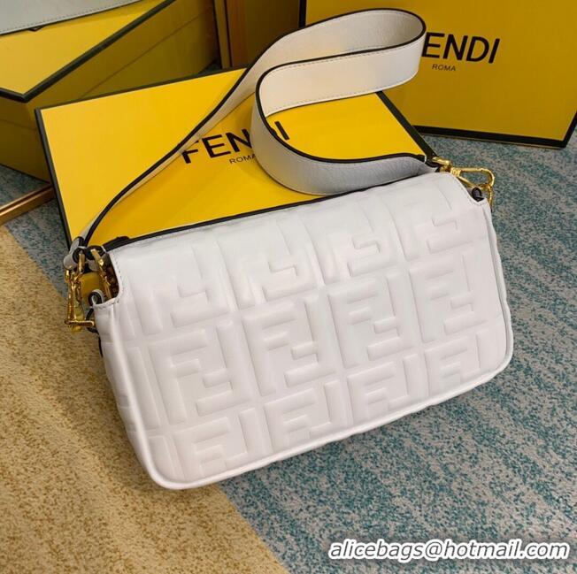 Super Quality Fendi BAGUETTE Shoulder Bag 8BR600 white