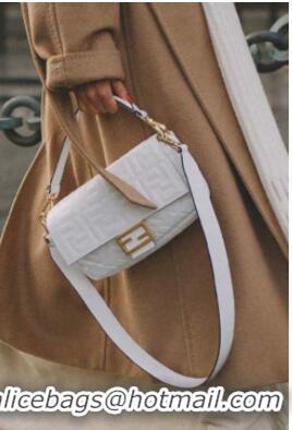 Super Quality Fendi BAGUETTE Shoulder Bag 8BR600 white