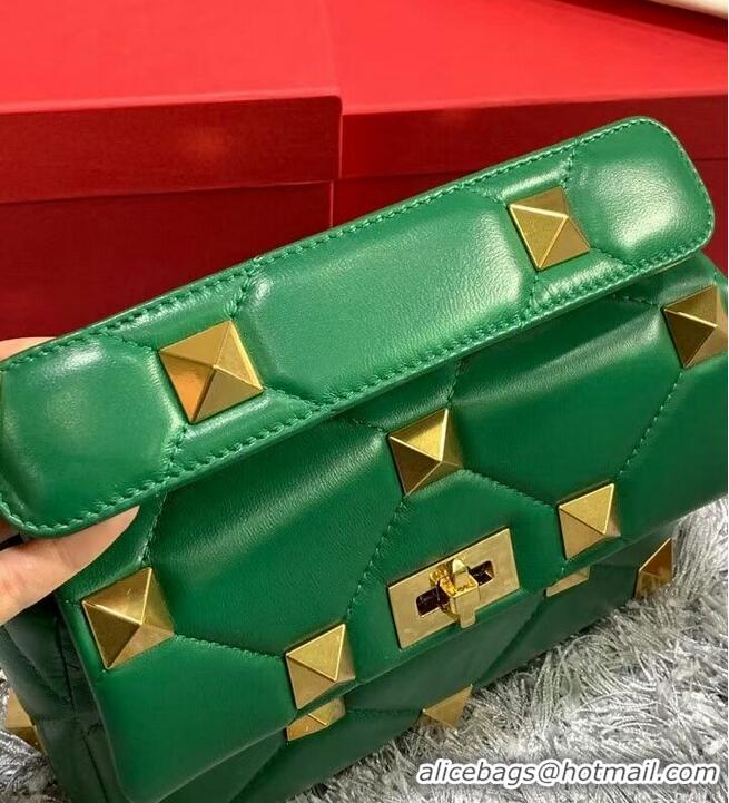 Elegant Cheapest Valentino mini Garavani Roman Stud V2061 green