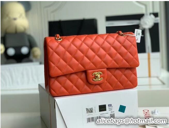 Buy Fashionable Chanel classic handbag Lambskin & gold Metal A01112 Red