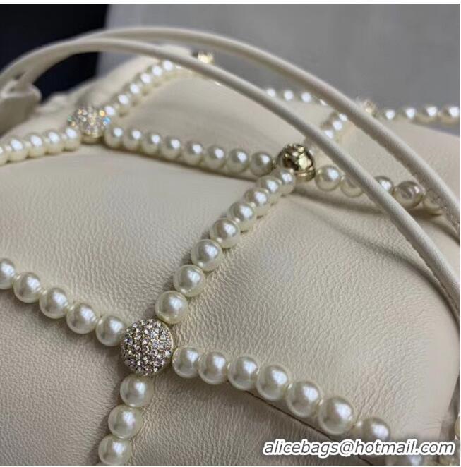 Super Quality Chanel drawstring bag Lambskin & Gold Metal AS2388 white