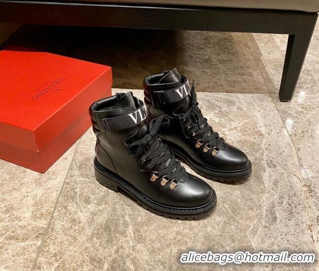 Luxurious Valentino Calfskin VLTN Lace-up Short Boots Black 100973