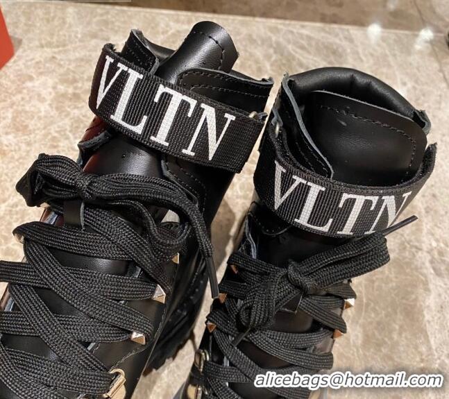 Luxurious Valentino Calfskin VLTN Lace-up Short Boots Black 100973