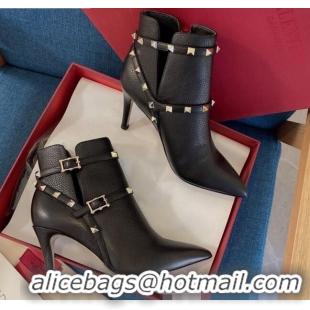 Popular Style Valentino Rockstud Strap Grained Calfskin Short Boots 80mm 102116