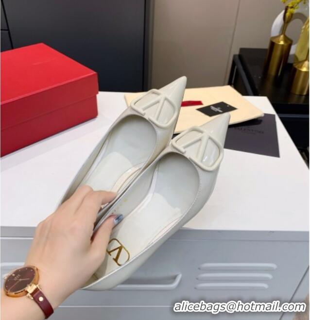 Reasonable Price Valentino VLogo One-Tone Patent Leather Flat Ballerinas 111018 White