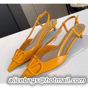 Perfect Valentino VLogo One-Tone Patent Leather Slingback Sandals 40mm 111028 Yellow