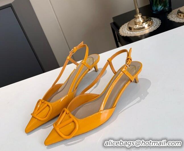 Perfect Valentino VLogo One-Tone Patent Leather Slingback Sandals 40mm 111028 Yellow