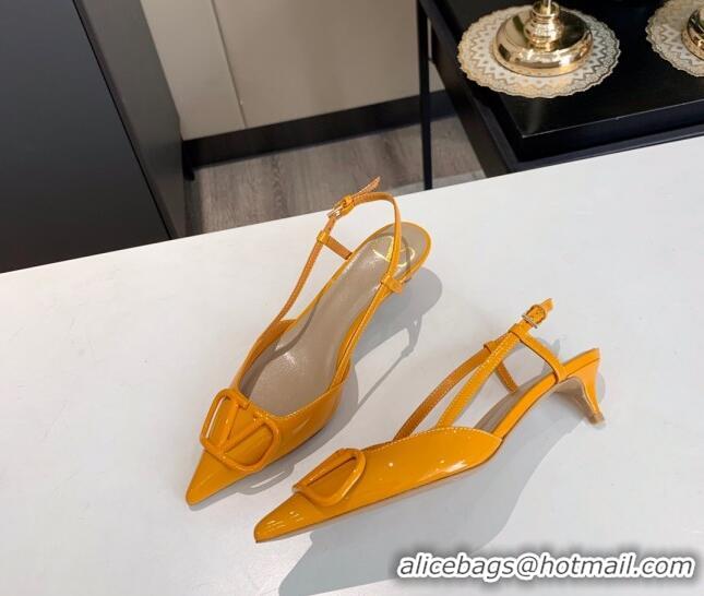 Perfect Valentino VLogo One-Tone Patent Leather Slingback Sandals 40mm 111028 Yellow