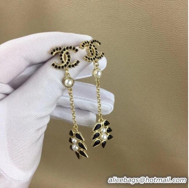 Buy Fashionable Chanel Earrings CE6120