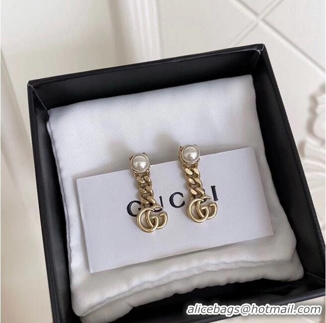 Market Sells Promotional Gucci Earrings CE6034