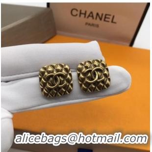 Fashion Show Collections Chanel Earrings CE6168