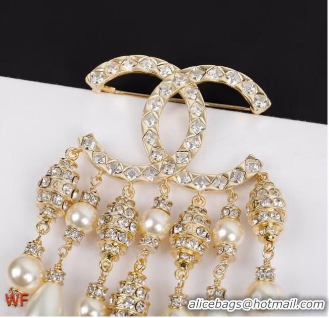 Women Classic Chanel Brooch CE6172