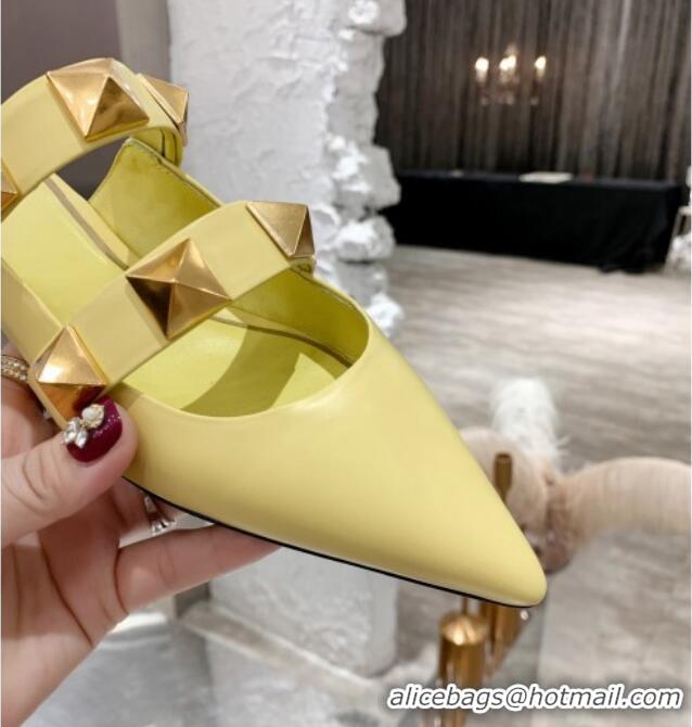 Cute Valentino Roman Stud Calfskin Flat Mules 012525 Light Yellow 2021