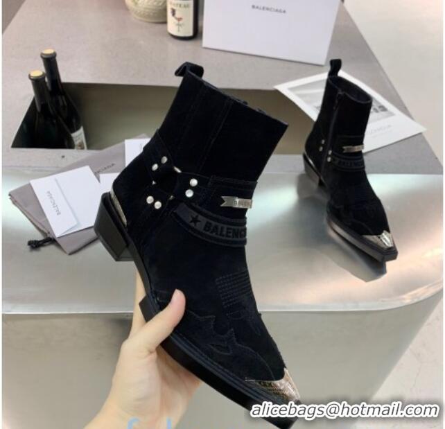 Trendy Design Balenciaga Suede Studded Short Boots 080620 Black