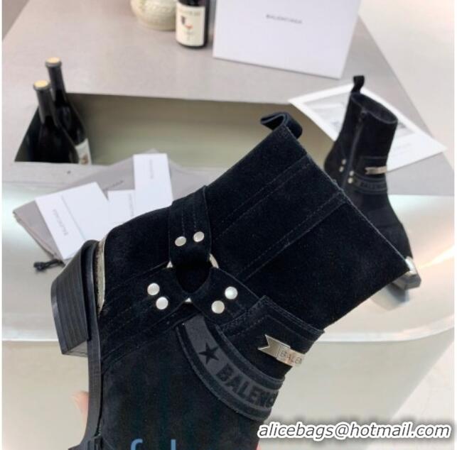 Trendy Design Balenciaga Suede Studded Short Boots 080620 Black