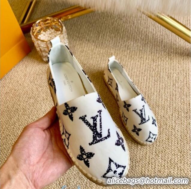 Good Quality Louis Vuitton Starboard Animal Print Monogram Flat Espadrilles 102307 White/Black